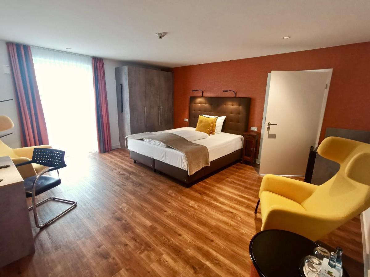 Hotel H23 3*
