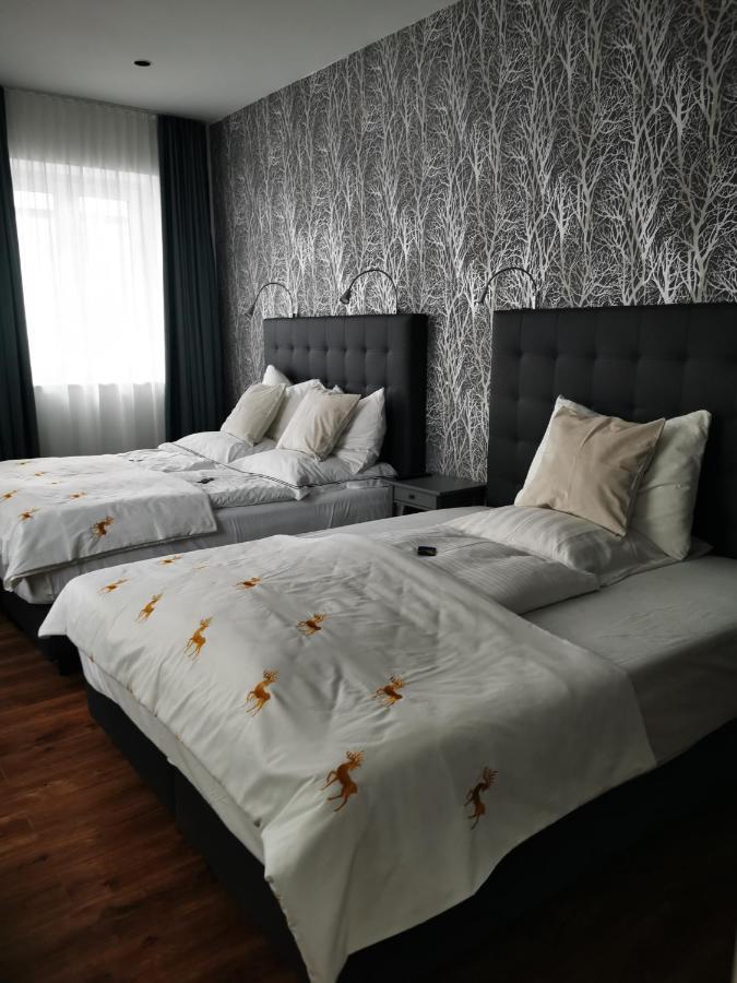 H23 Hotel 3*